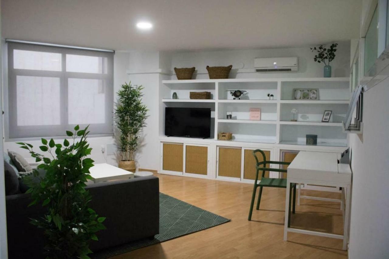 Apartamento Reyes Catolicos Apartment Almería Exterior photo